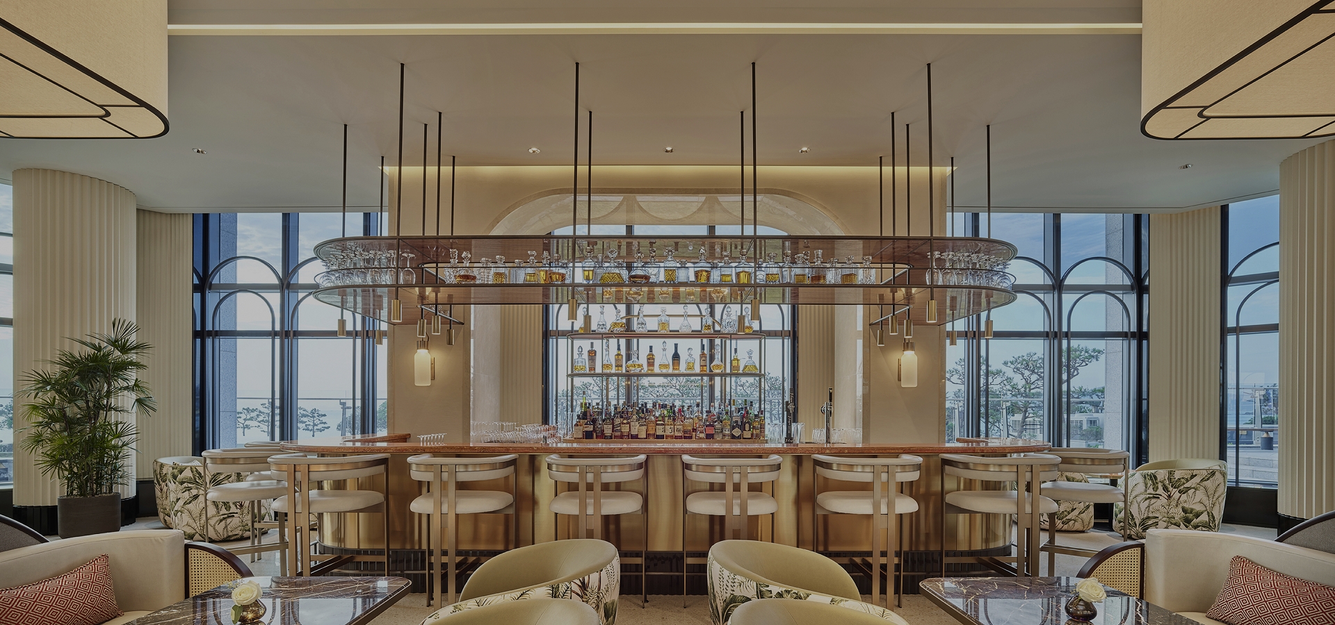 Lounge & Bar Terrace Guest Bartending