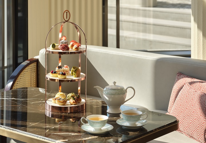 Warm Up the Season Afternoont Tea Set