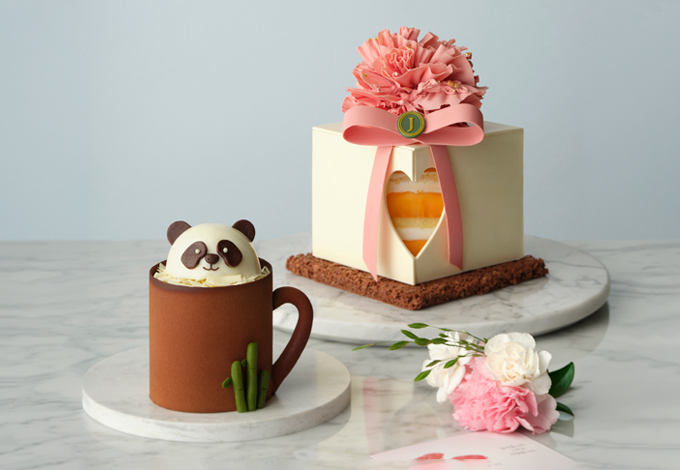 Special Cakes for Family Month