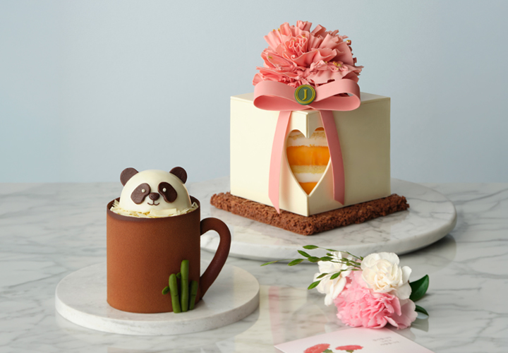 Special Cakes for Family Month