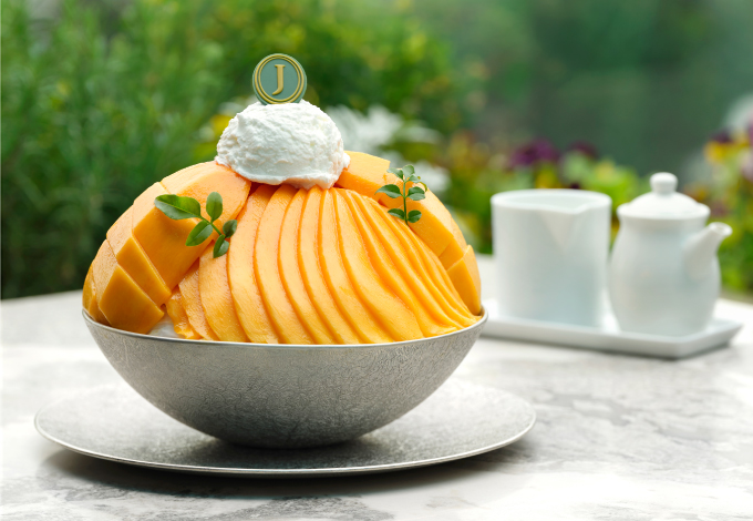Season mango Bingsu & Cake